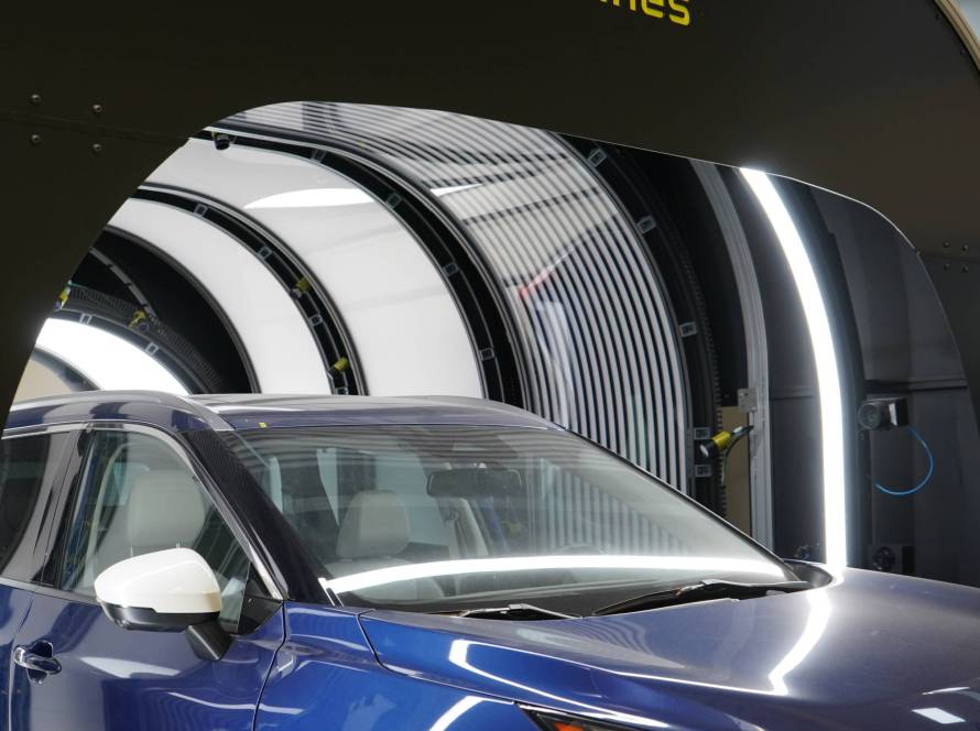 revolutionizing_automotive_manufacturing